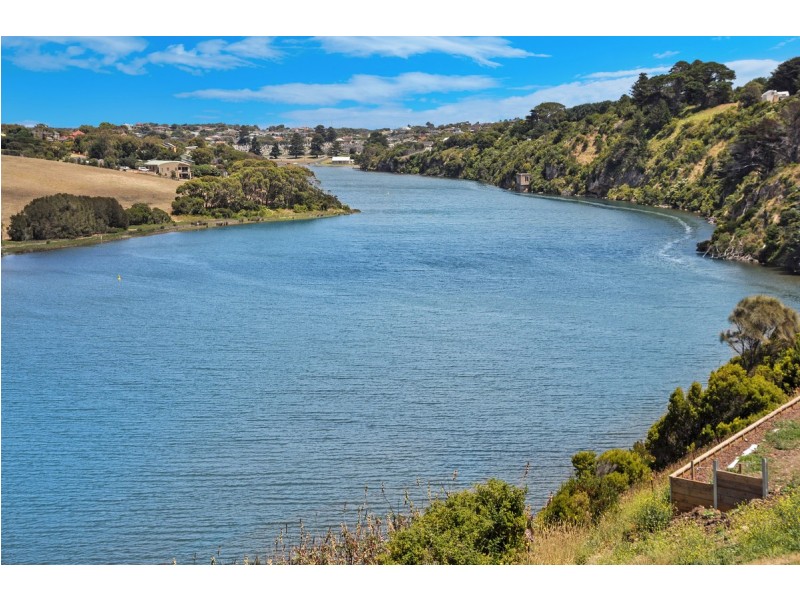 42 Dobson Way, Warrnambool VIC 3280