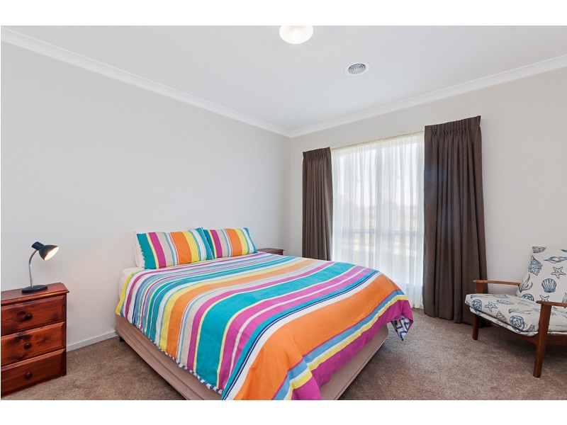 11 Royal Court, Warrnambool VIC 3280