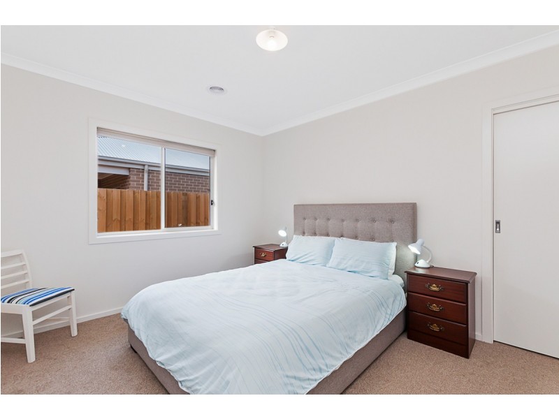 11 Royal Court, Warrnambool VIC 3280