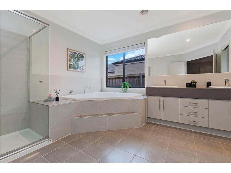 2 Matthews Court, Warrnambool VIC 3280