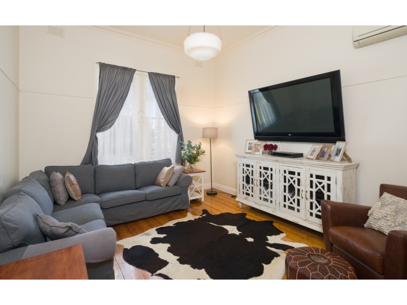 49 Burke Street, Mortlake VIC 3272