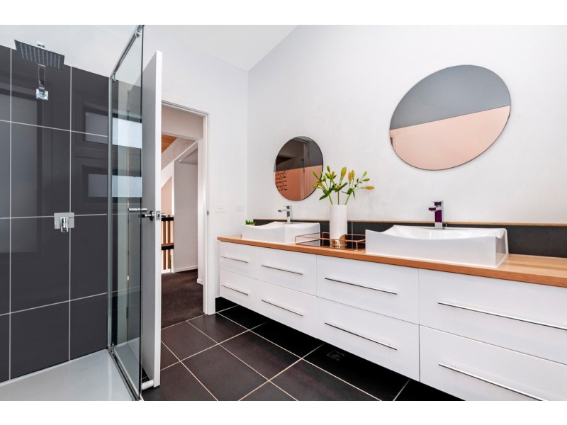 3/52 Cherlin Drive, Warrnambool VIC 3280