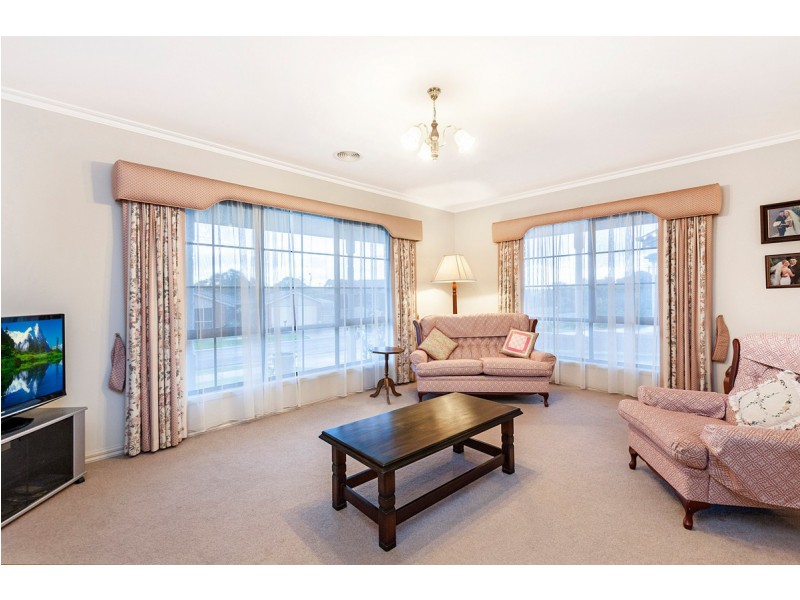 19 Mountain Ash Drive, Warrnambool VIC 3280