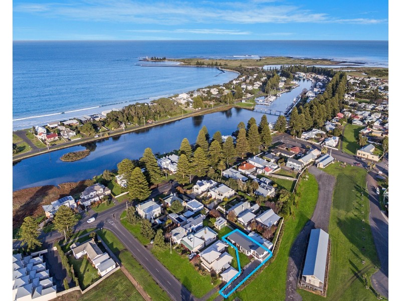 2/7 Regent Street, Port Fairy VIC 3284