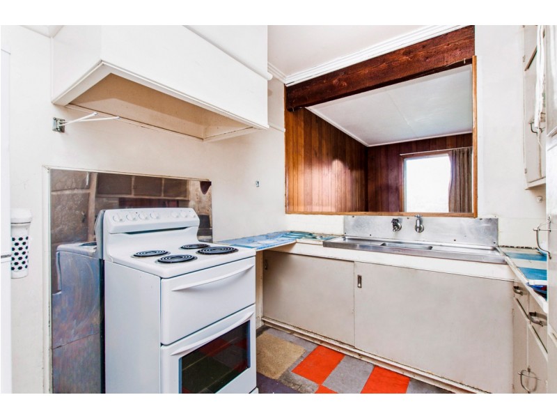 33 Tait Crescent, Warrnambool VIC 3280