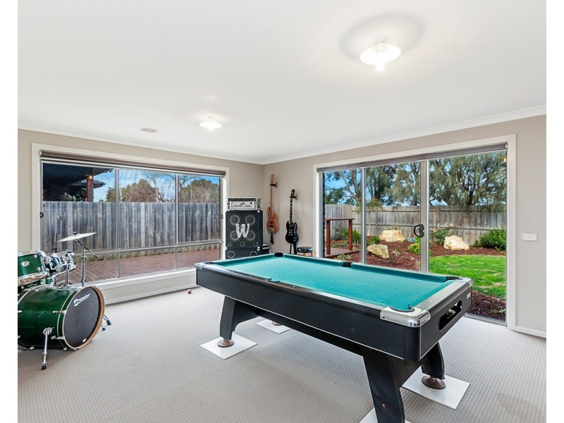 27 Boston Drive, Warrnambool VIC 3280