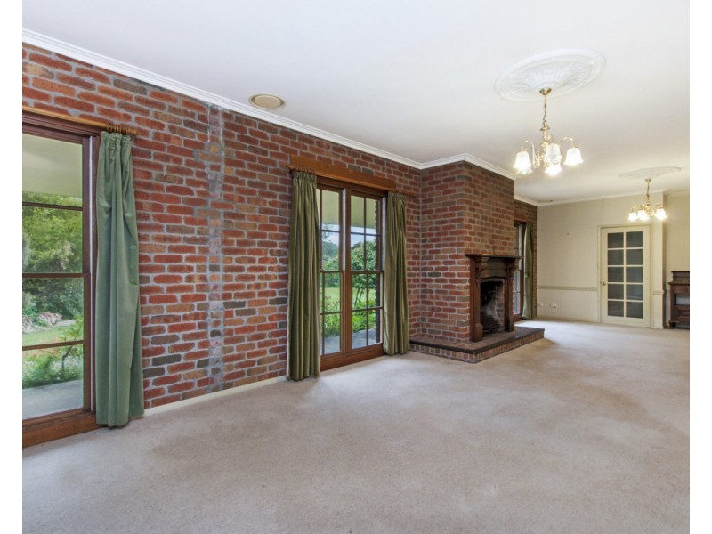 112 Station Street, Dennington VIC 3280