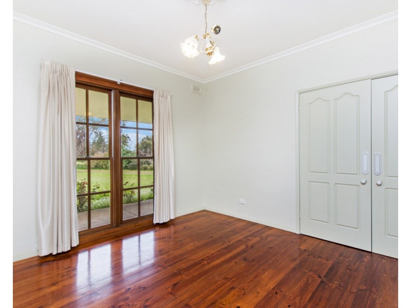 112 Station Street, Dennington VIC 3280