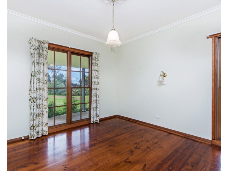 112 Station Street, Dennington VIC 3280