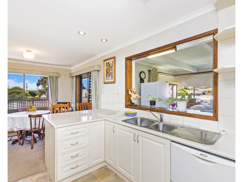 30 Carolyn Crescent, Warrnambool VIC 3280