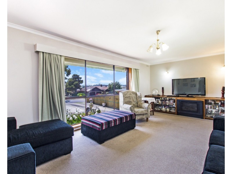 30 Carolyn Crescent, Warrnambool VIC 3280