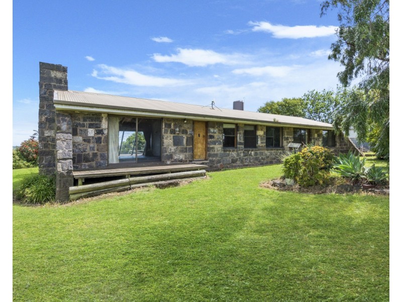 11 Scenic Drive, Koroit VIC 3282