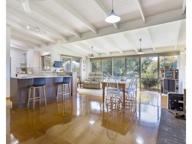 37 Albert Street, Woodford VIC 3281