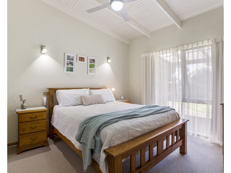 37 Albert Street, Woodford VIC 3281