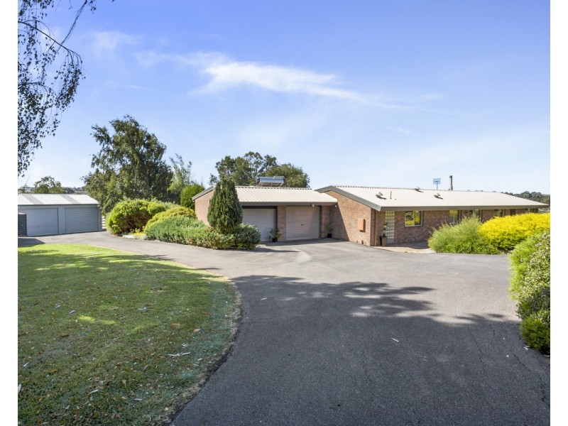 37 Albert Street, Woodford VIC 3281