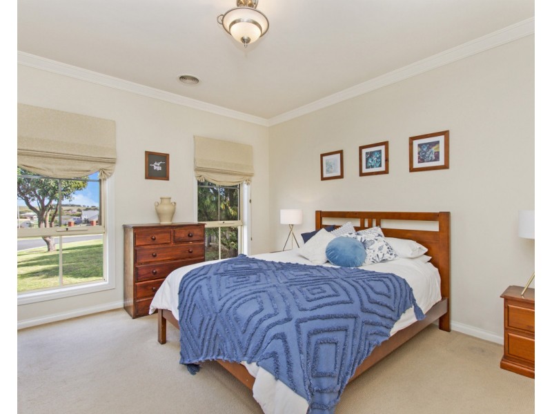 38 Nina Street, Dennington VIC 3280