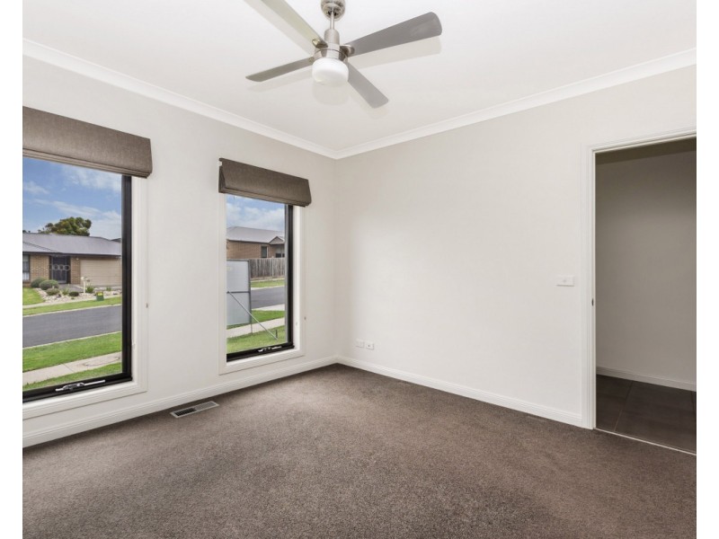 12 Dennington Rise, Dennington VIC 3280