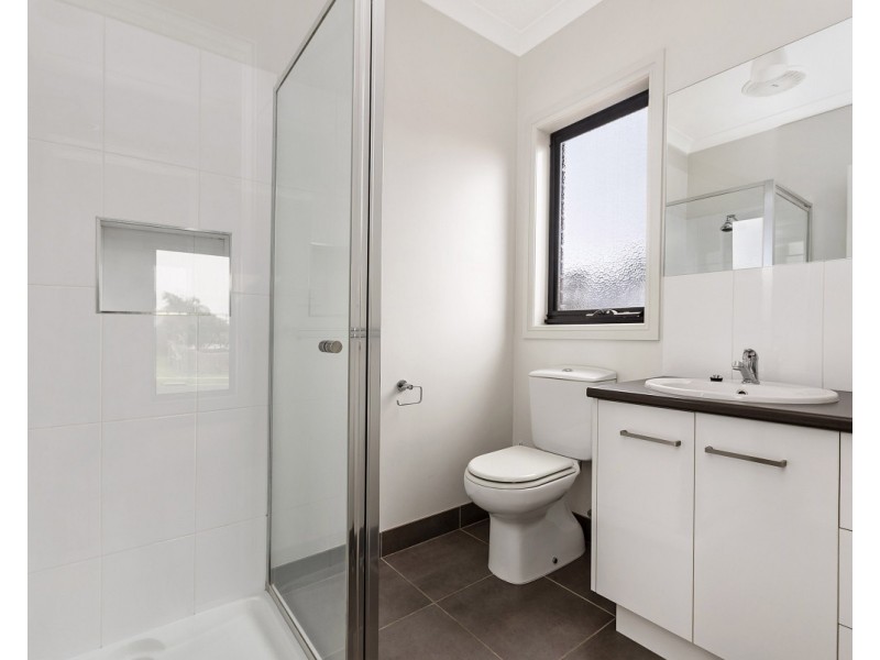 12 Dennington Rise, Dennington VIC 3280