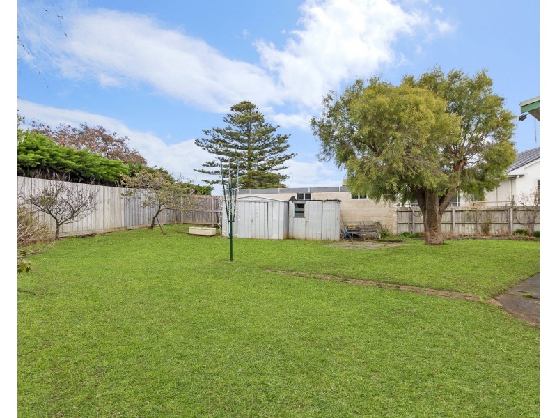 8 Bates Road, Warrnambool VIC 3280