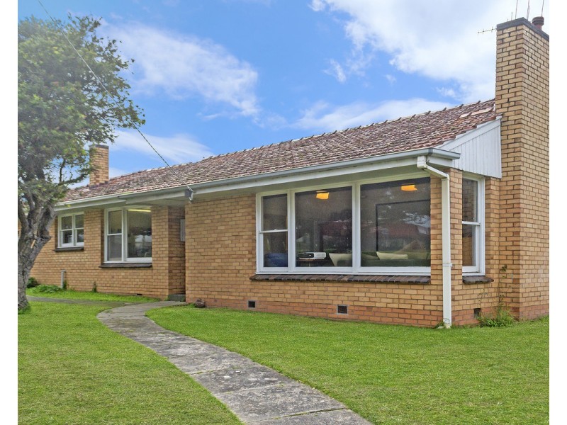 4 Walter Crescent, Warrnambool VIC 3280