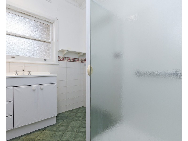 4 Walter Crescent, Warrnambool VIC 3280