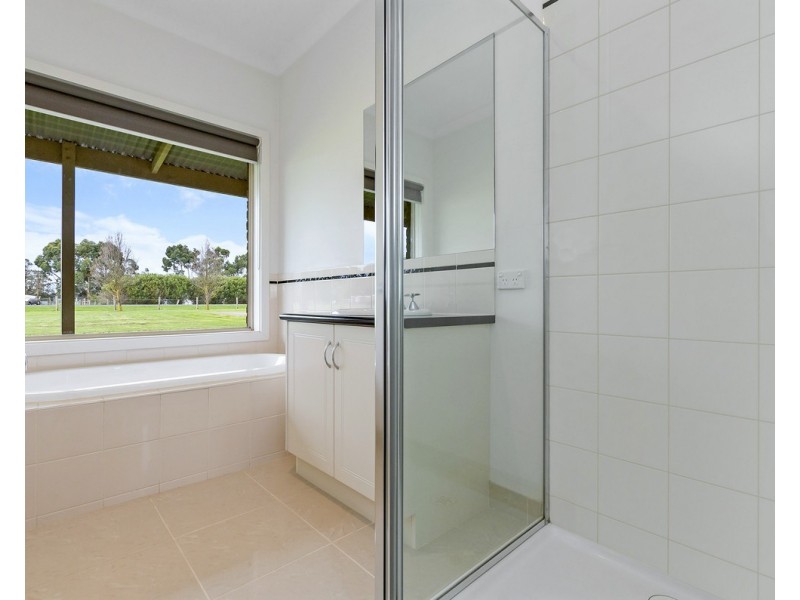 2 Rutledge Street, Winslow VIC 3281