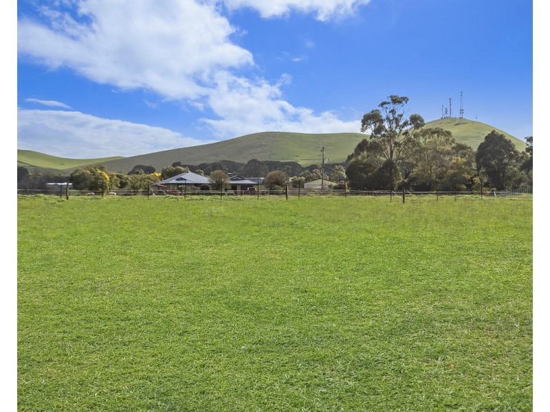 84 Mill Street, Mortlake VIC 3272