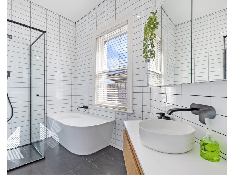 2/90 Denney Street, Warrnambool VIC 3280