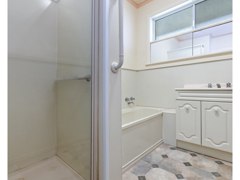 1315 Raglan Parade, Dennington VIC 3280