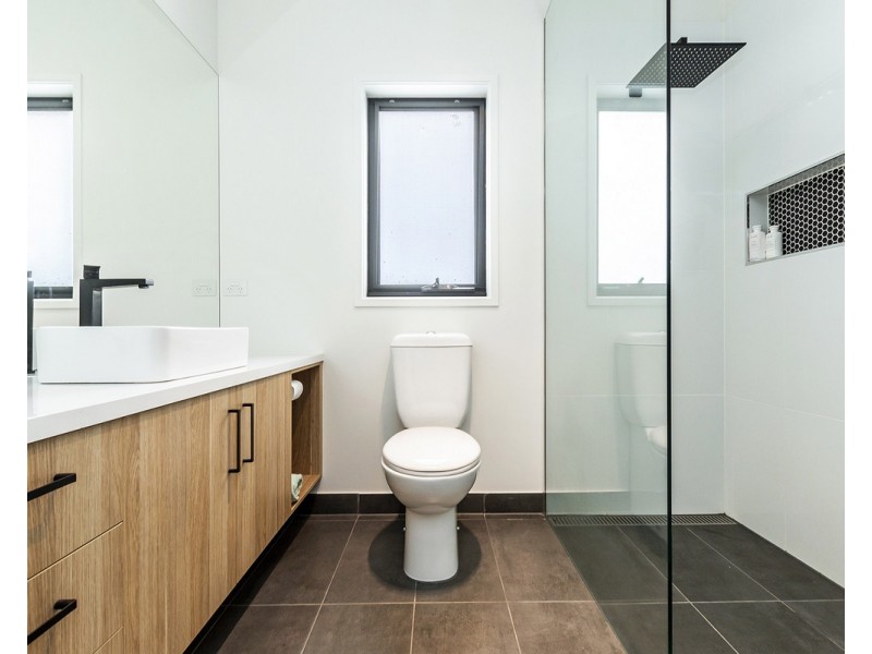 35 Channing Drive, Koroit VIC 3282