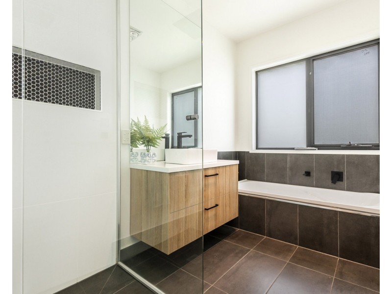 35 Channing Drive, Koroit VIC 3282