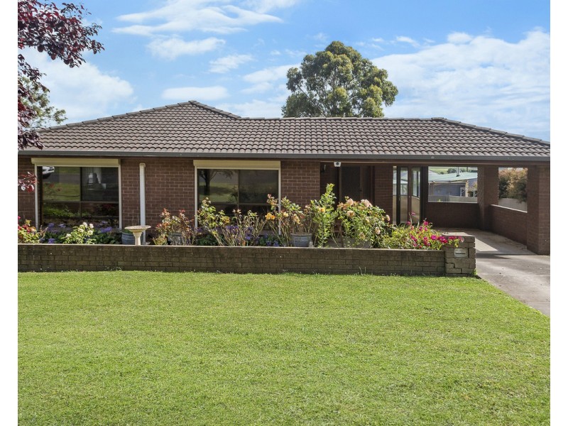 140 Baynes Street, Terang VIC 3264