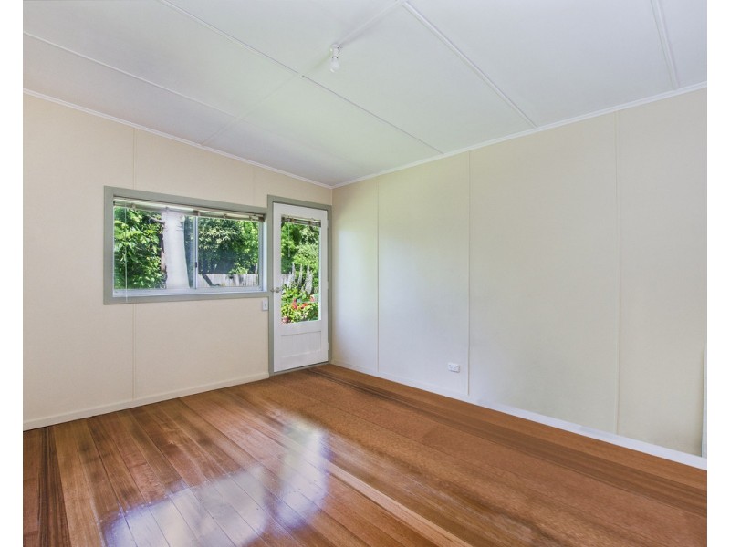 77 Darlington Road, Mortlake VIC 3272