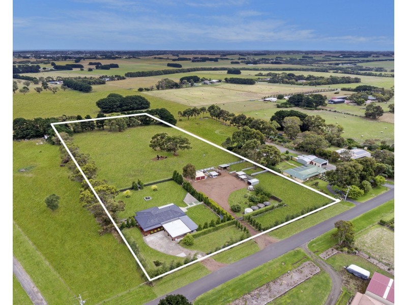 58 Barries Road, Bushfield VIC 3281