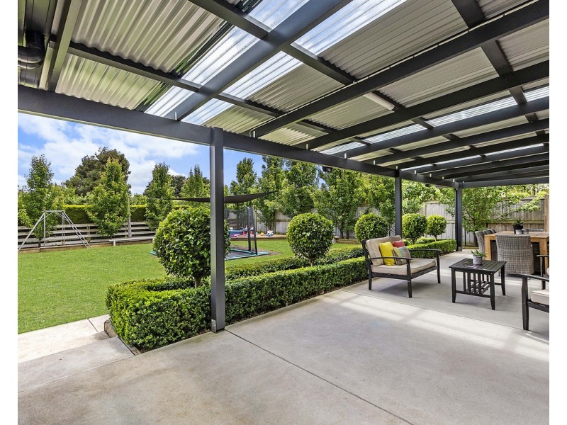 58 Barries Road, Bushfield VIC 3281