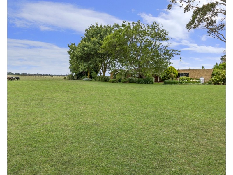 224 Burrells Flat Road, Southern Cross VIC 3283