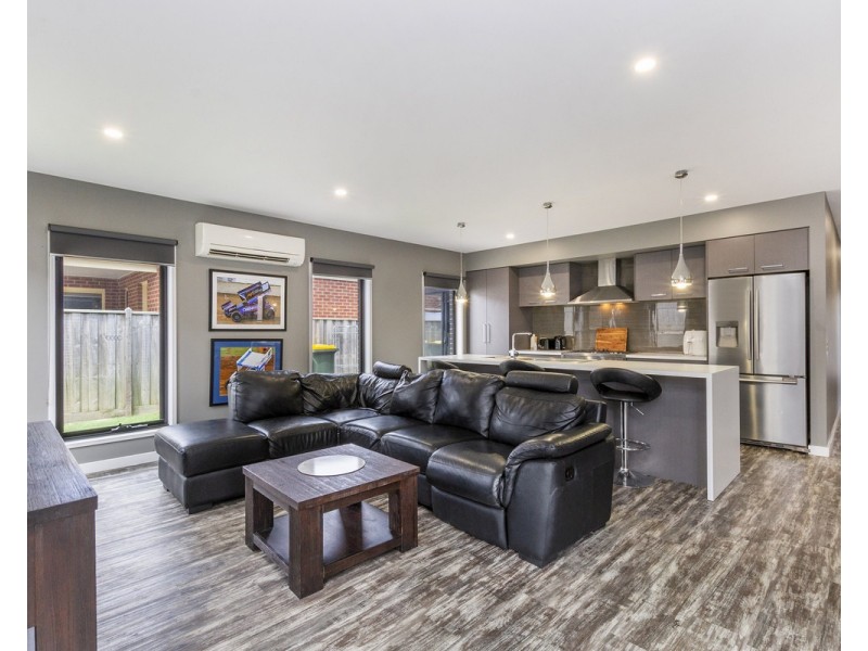 59 Dennington Rise, Warrnambool VIC 3280