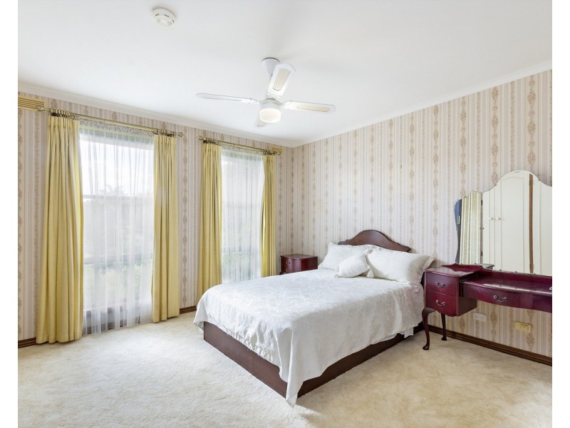 17 Nayler Crescent, Warrnambool VIC 3280