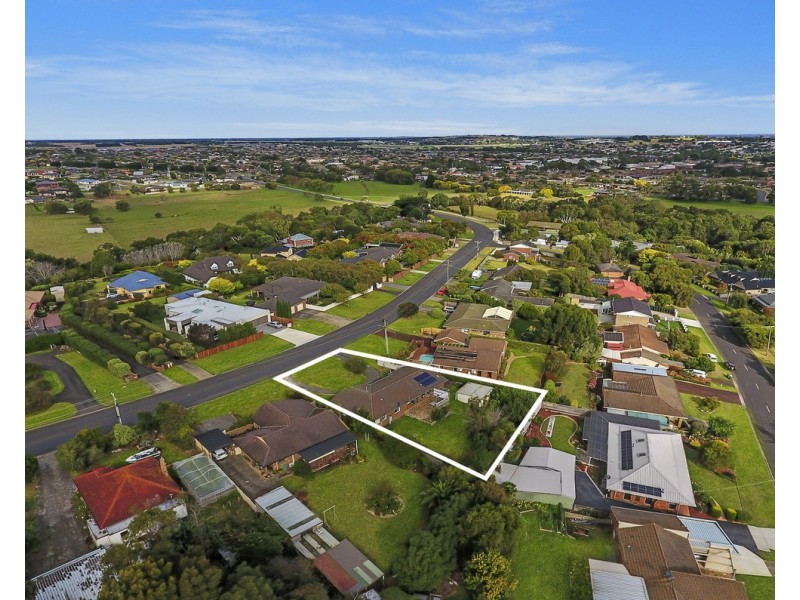 65 Wollaston Road, Warrnambool VIC 3280