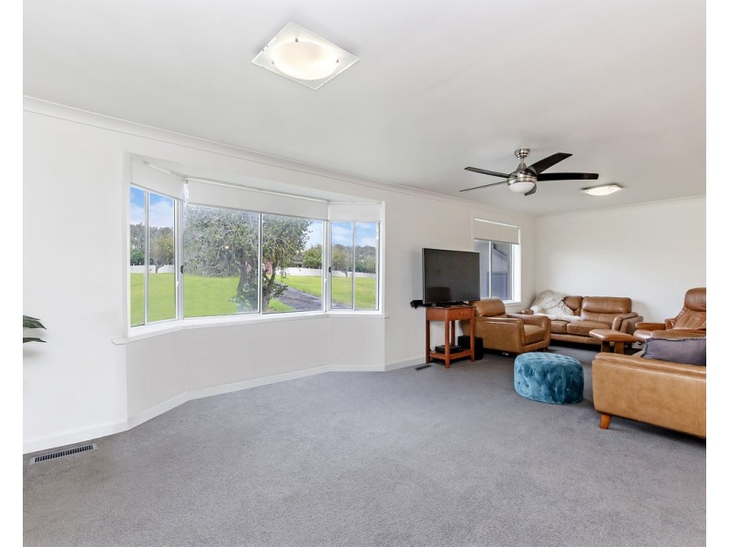 65 Wollaston Road, Warrnambool VIC 3280