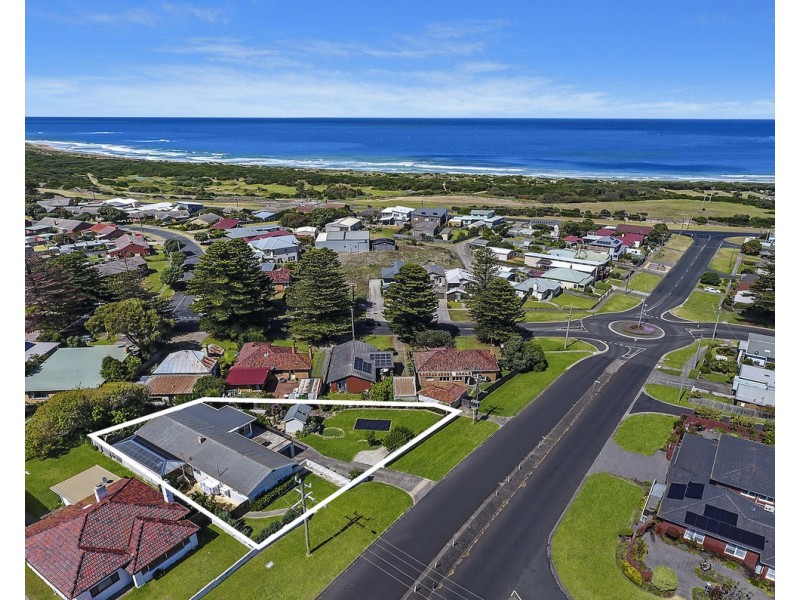 24 Foster Street, Warrnambool VIC 3280