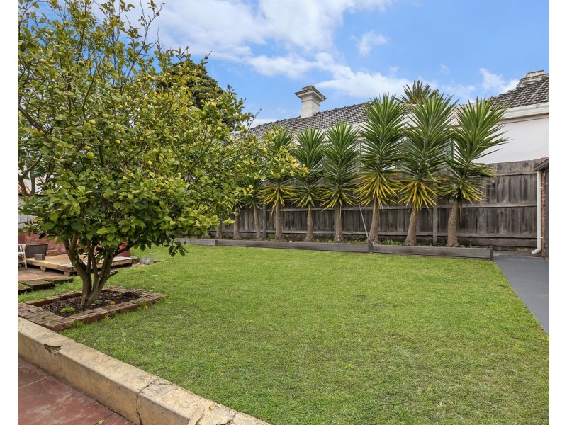 43 Canterbury Road, Warrnambool VIC 3280