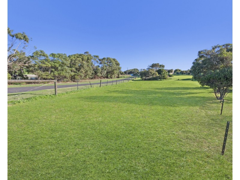 15 The Esplanade, Dennington VIC 3280