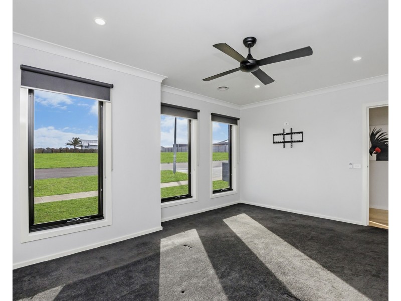 19 Warburton Way, Warrnambool VIC 3280