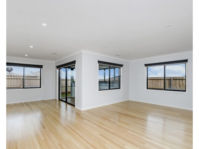 19 Warburton Way, Warrnambool VIC 3280