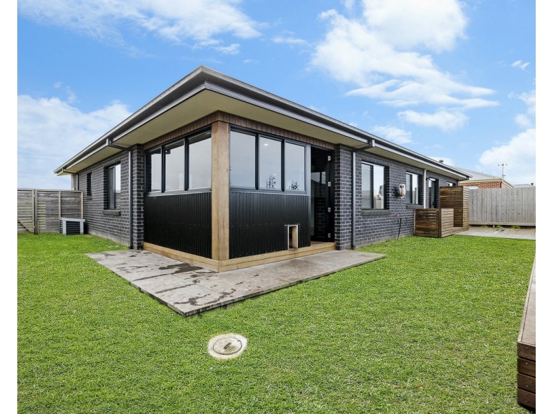 19 Warburton Way, Warrnambool VIC 3280