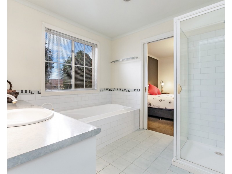 7 Rongoa Drive, Warrnambool VIC 3280