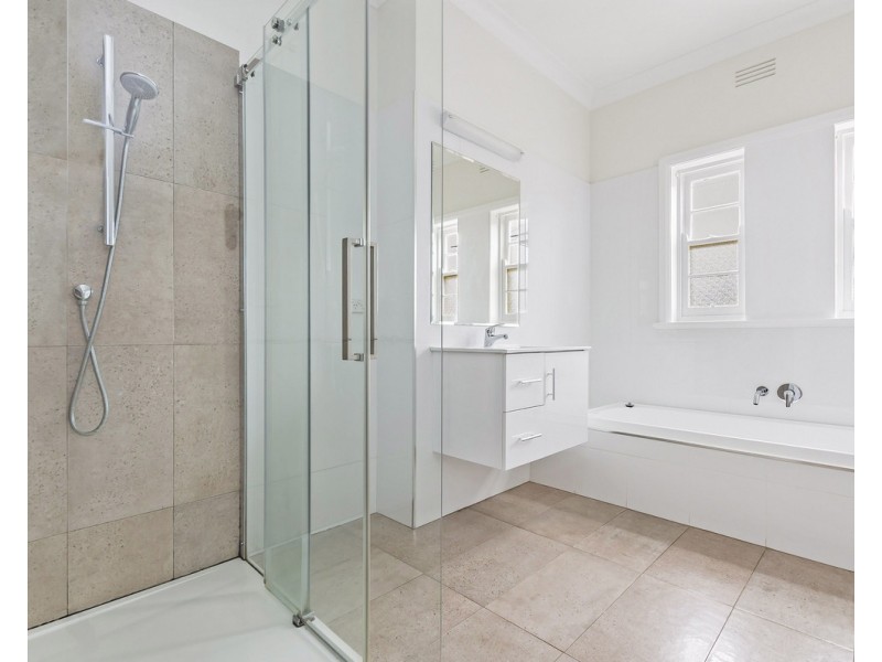 9 Birdwood Avenue, Warrnambool VIC 3280