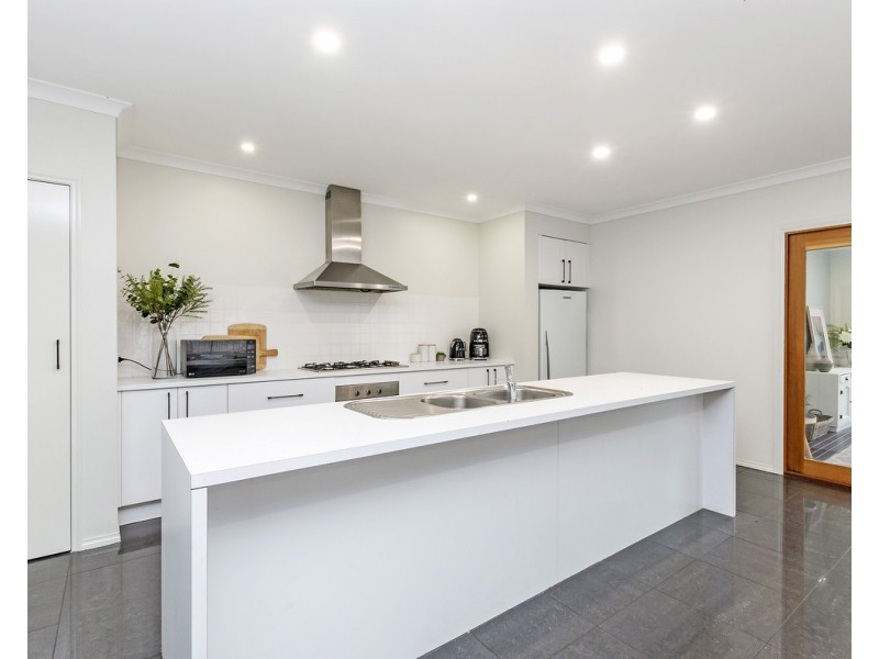 2 Katelyn Court, Warrnambool VIC 3280
