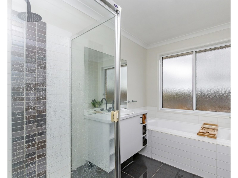 2 Katelyn Court, Warrnambool VIC 3280